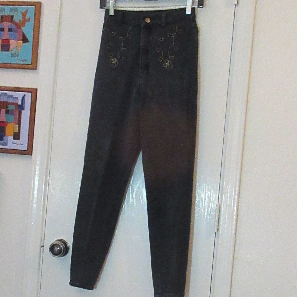 Black Denim Cotton Lycra Jeans Gold Stitching 7/8